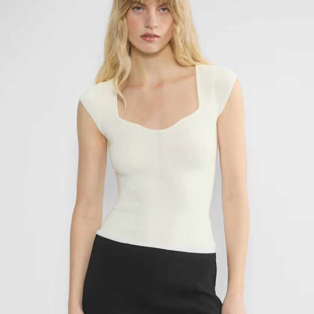 NWT Aritiza WILFRED Tuscany Top Light Birch L